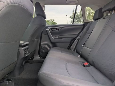 Used 2025 Toyota RAV4 LE AWD/4WD image 14