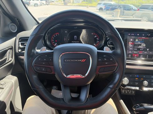 Used 2022 Dodge Durango R/T w/ Blacktop Package AWD/4WD image 18