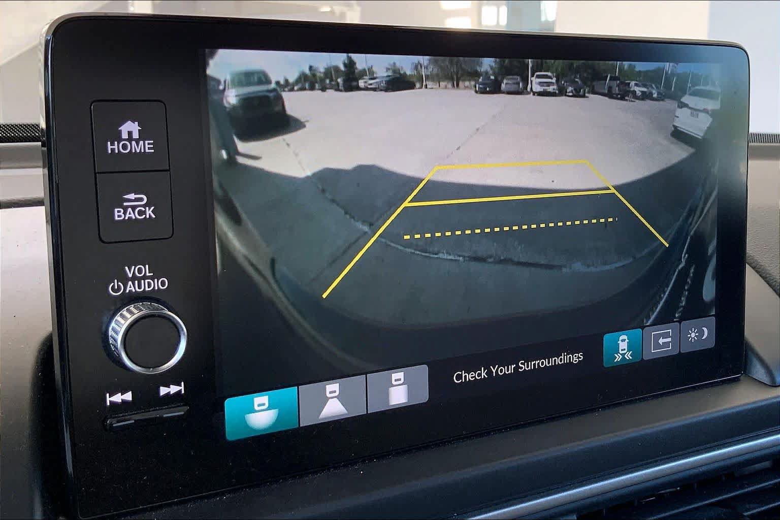 Used 2025 Honda Pilot EX-L image 29