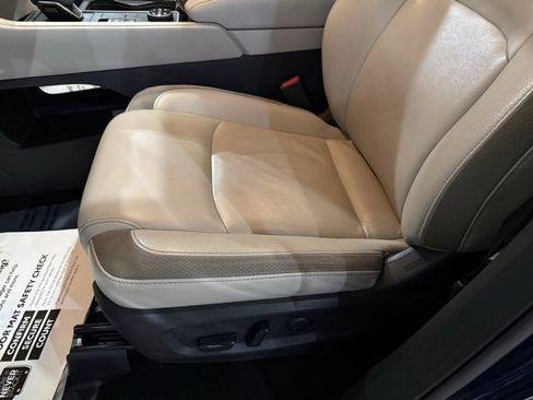 Certified 2023 Nissan Pathfinder SL w/ SL Premium Package image 9