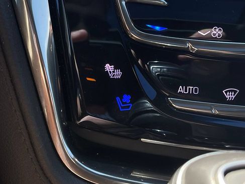 Used 2019 Cadillac CTS Luxury AWD/4WD image 16