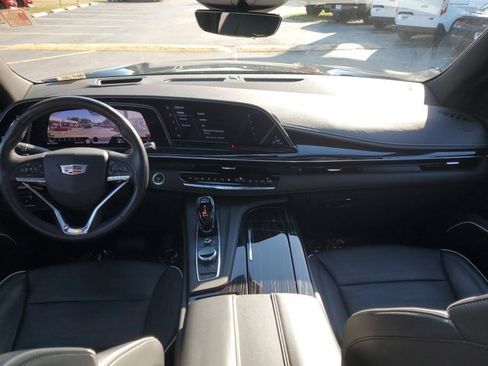 Used 2022 Cadillac Escalade Sport w/ Touring Package image 18