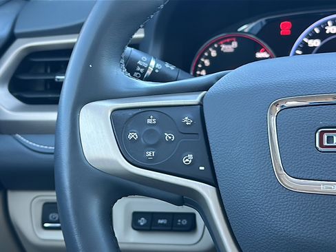 Used 2023 GMC Acadia Denali w/ Denali Ultimate Package image 31