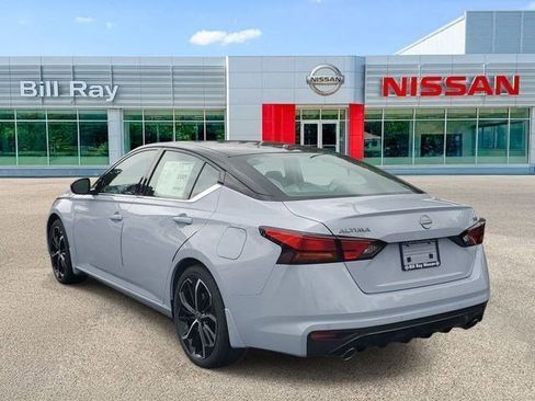 New 2026 Nissan Altima 2.5 SR FWD image 3
