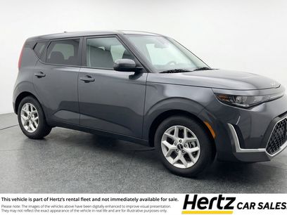 Used 2025 Kia Soul LX w/ LX Technology Package