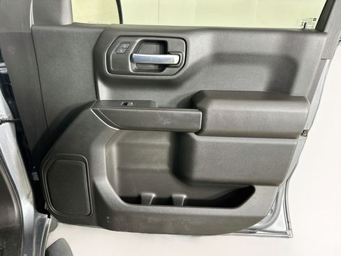 Used 2021 Chevrolet Silverado 1500 Custom RWD image 31