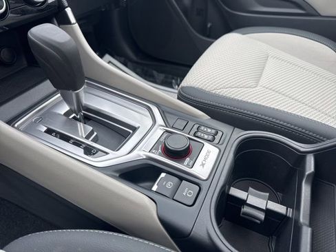 Used 2023 Subaru Forester Premium image 22