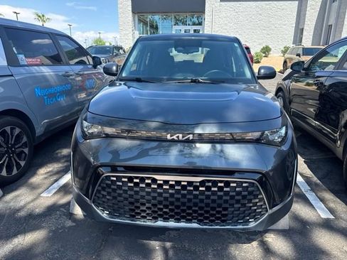 Certified 2023 Kia Soul EX FWD image 4