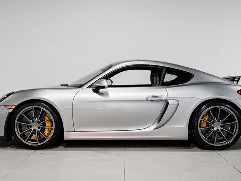 Used 2016 Porsche Cayman GT4 RWD image 7