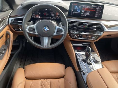 Used 2023 BMW 540i w/ M Sport Package RWD image 11