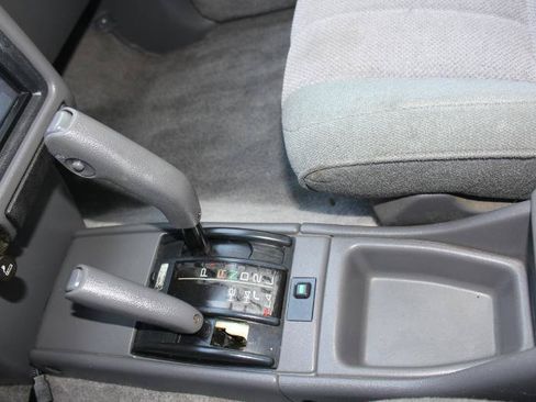 Used 1989 Toyota Pickup SR5 AWD/4WD image 21