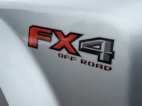 Used 2021 Ford F450 XLT w/ XLT Premium Package image 37