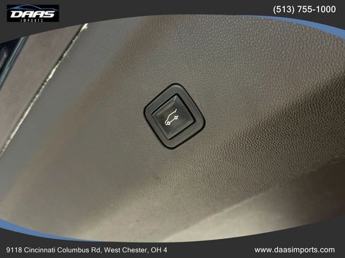 Used 2021 Chevrolet Tahoe Z71 w/ Luxury Package AWD/4WD image 41