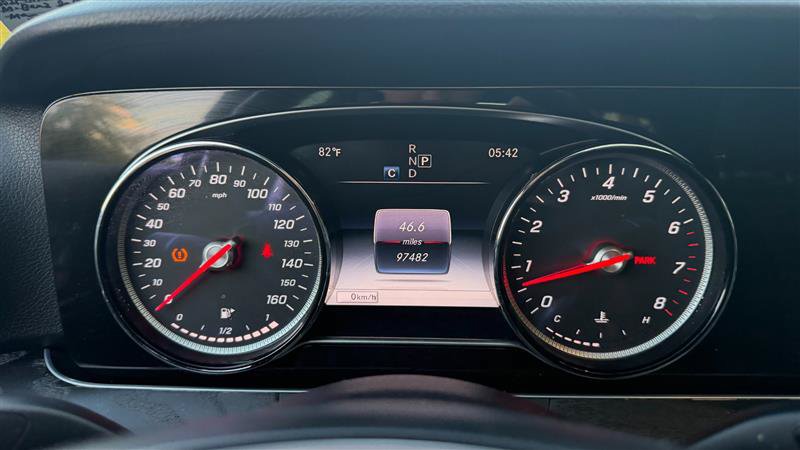 Used 2018 Mercedes-Benz E 300 image 34