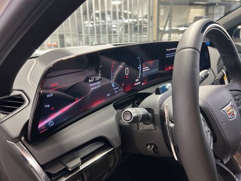 New 2026 Cadillac CT5 V w/ Technology Package image 11