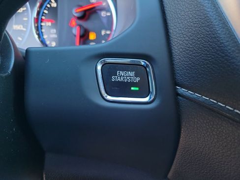 Used 2023 GMC Acadia SLT w/ Elevation Edition image 26