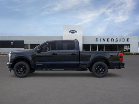 New 2026 Ford F250 Lariat AWD/4WD image 3