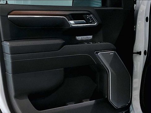 Used 2024 GMC Sierra 1500 Denali w/ Denali Reserve Package image 26