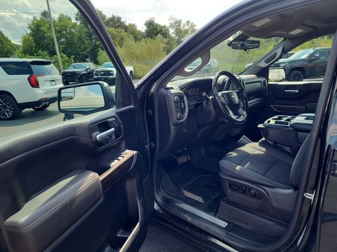 Certified 2021 Chevrolet Silverado 1500 LT AWD/4WD image 10