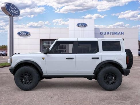 New 2026 Ford Bronco Badlands AWD/4WD image 4