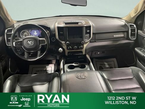 Used 2019 RAM 1500 Laramie AWD/4WD image 9