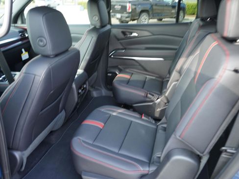 New 2026 Chevrolet Traverse RS image 21