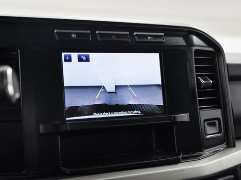 Used 2024 Ford F250 XLT image 4