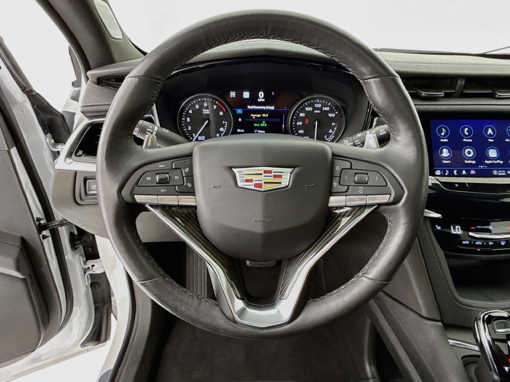 Used 2022 Cadillac XT6 Sport w/ Technology Package AWD/4WD image 15