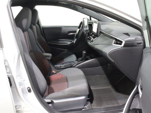 Used 2025 Toyota Corolla SE image 26