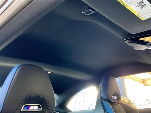 Used 2023 BMW M2 image 13