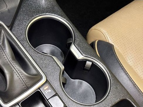 Used 2020 Kia Sportage SX image 15