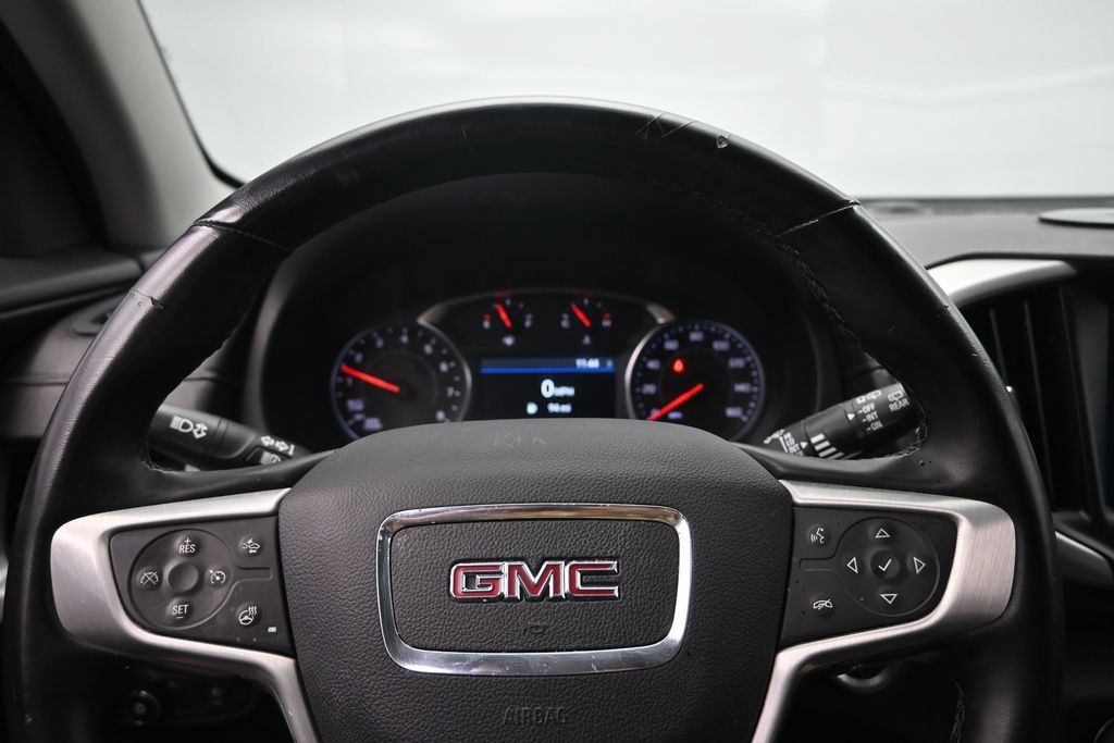 Used 2024 GMC Terrain SLT AWD/4WD image 14