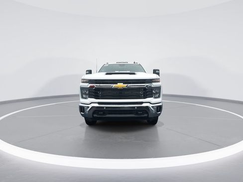New 2026 Chevrolet Silverado 3500 LT w/ All Star Edition AWD/4WD image 3