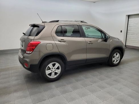 Used 2022 Chevrolet Trax LT AWD/4WD image 10