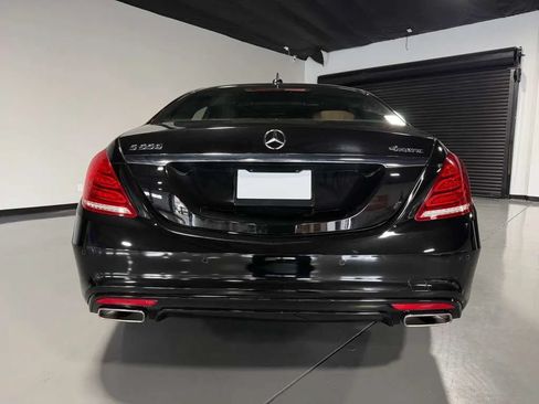 Used 2017 Mercedes-Benz S 550 4MATIC Sedan image 5