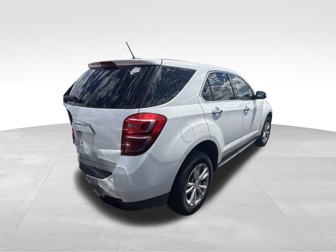 Used 2017 Chevrolet Equinox LS AWD/4WD image 3