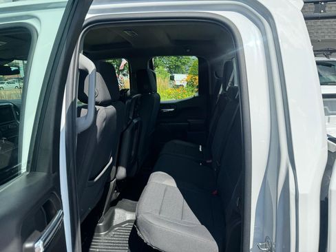 Used 2022 GMC Sierra 1500 Pro w/ 1SA Safety Plus Package AWD/4WD image 15