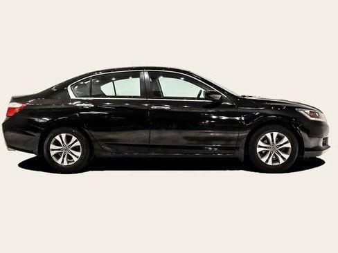 Used 2015 Honda Accord LX image 4