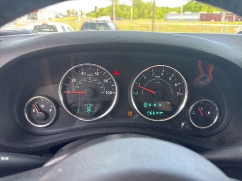 Used 2016 Jeep Wrangler Unlimited Sport w/ Quick Order Package 24S AWD/4WD image 20