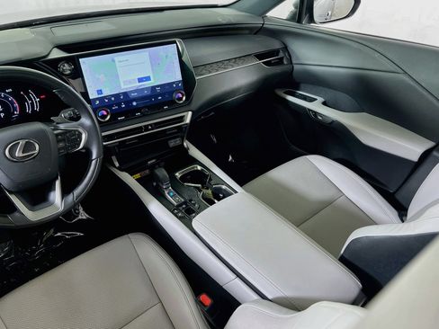 Used 2023 Lexus RX 350 Premium w/ Accessory Package AWD/4WD image 24