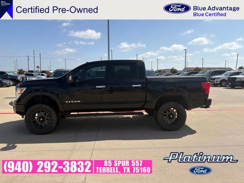 Used 2021 Nissan Titan SV w/ SV Convenience Package AWD/4WD image 6