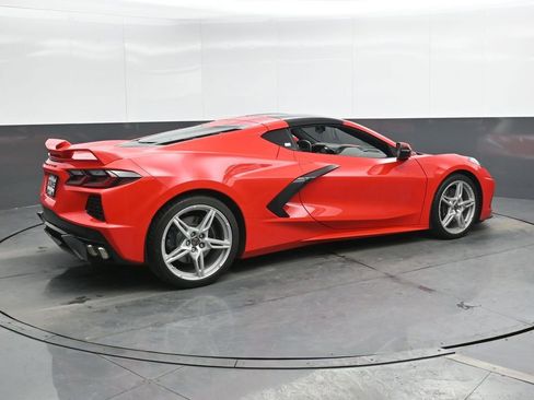 Used 2023 Chevrolet Corvette Stingray Coupe w/ Z51 Performance Package image 3