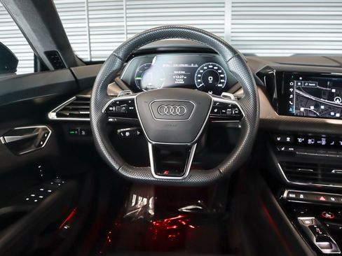 Used 2022 Audi RS e-tron GT w/ Carbon Performance Package image 17