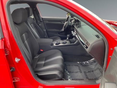 Used 2025 Honda Civic Sport image 15