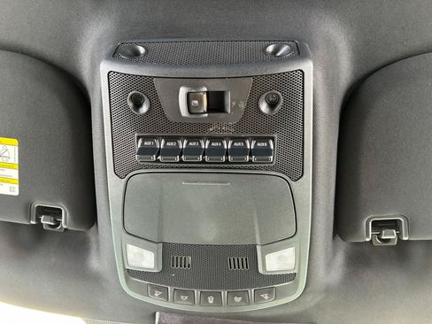 Used 2022 Ford F350 Lariat w/ Lariat Ultimate Package AWD/4WD image 12