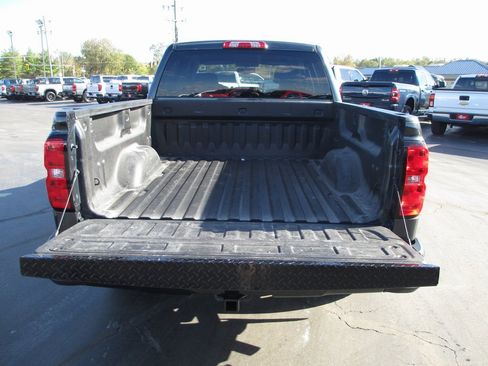 Used 2018 Chevrolet Silverado 1500 LT w/ All Star Edition image 5