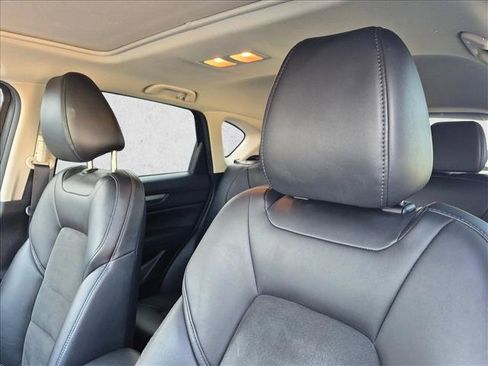 Used 2017 MAZDA CX-5 Touring w/ Preferred Equipment Package FWD image 10