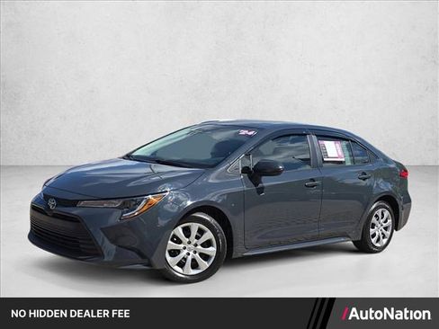 Used 2024 Toyota Corolla LE FWD image 1