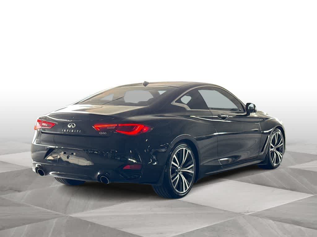 Used 2022 INFINITI Q60 3.0t Luxe w/ Cargo Package RWD image 8