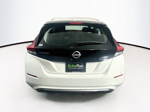 Used 2024 Nissan Leaf S FWD image 7
